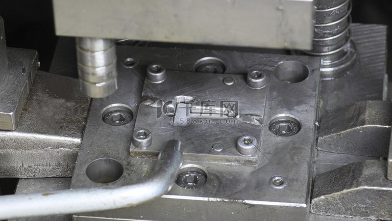 硅胶模具批发价格揭秘：影响成本的关键因素**