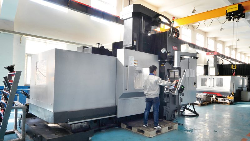 模具钢S136与NAK80：性能对比与选型考量