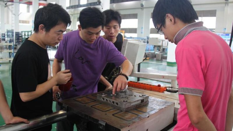 吸塑模具型号规格参数表：揭秘模具选型的关键要素